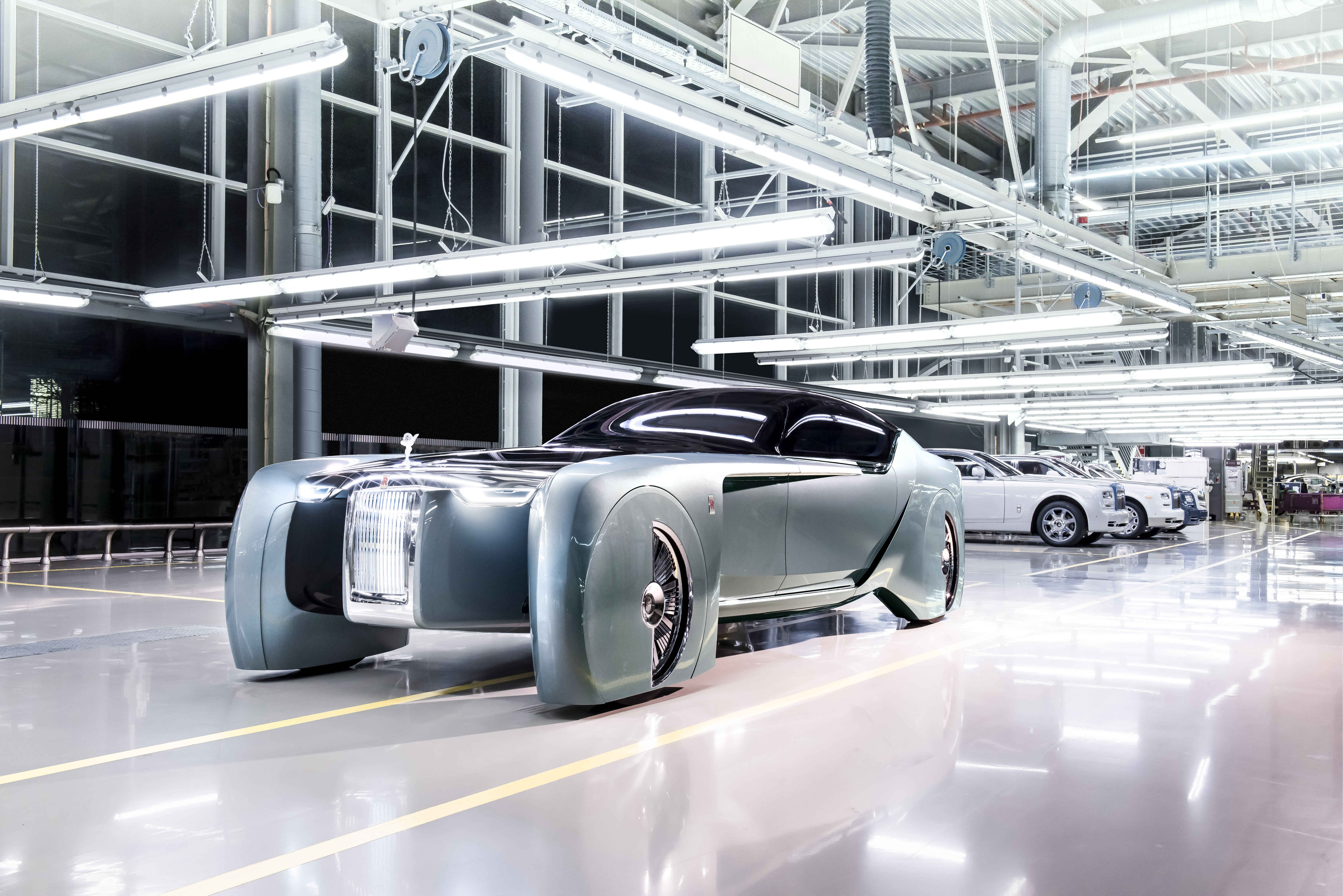 20 dòng xe trên chặng đường 20 năm phát triển đầy ấn tượng của Rolls-Royce (2003 – 2023)